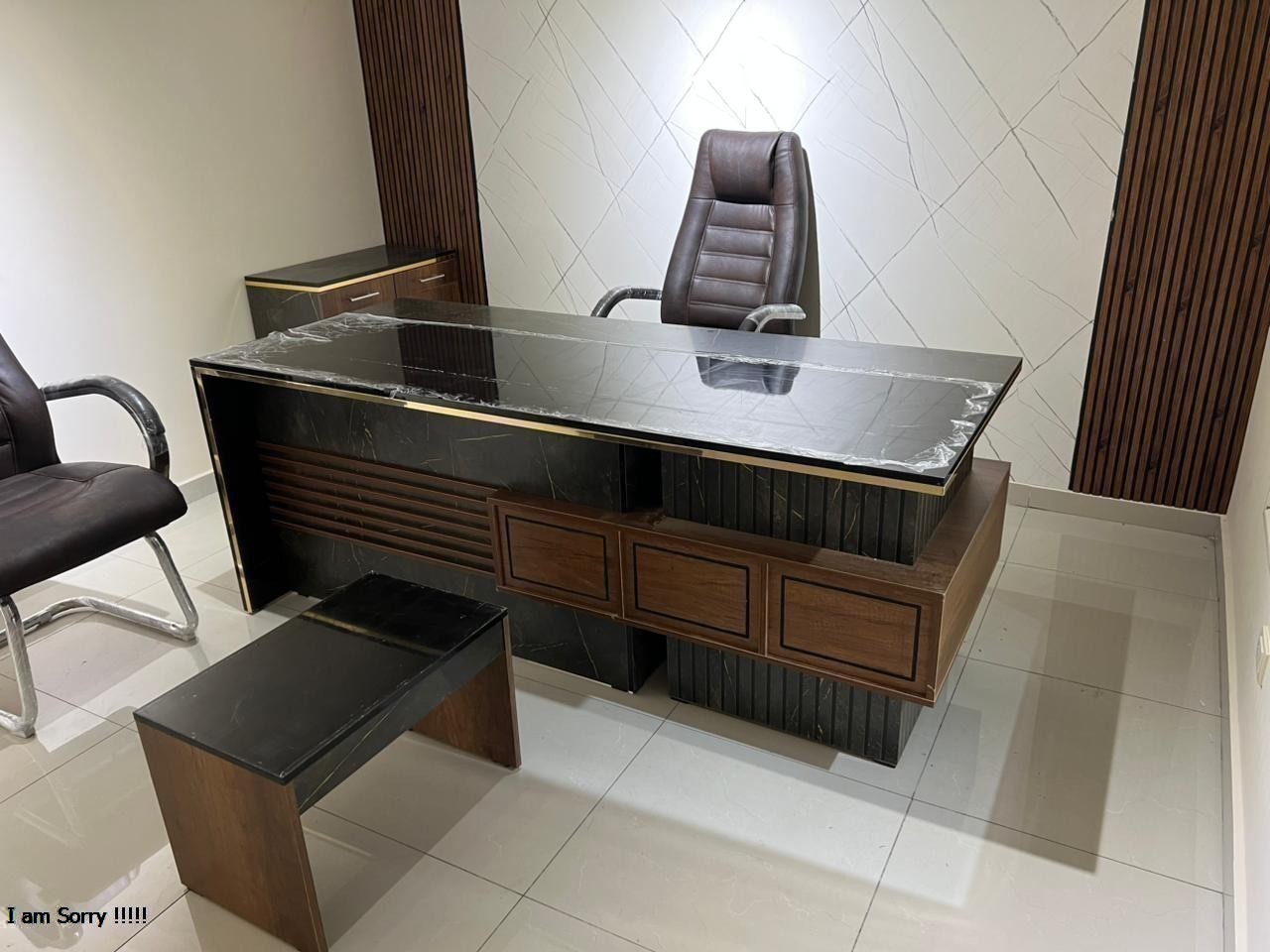 MB Group - تجهيز  أثاث مكتبي