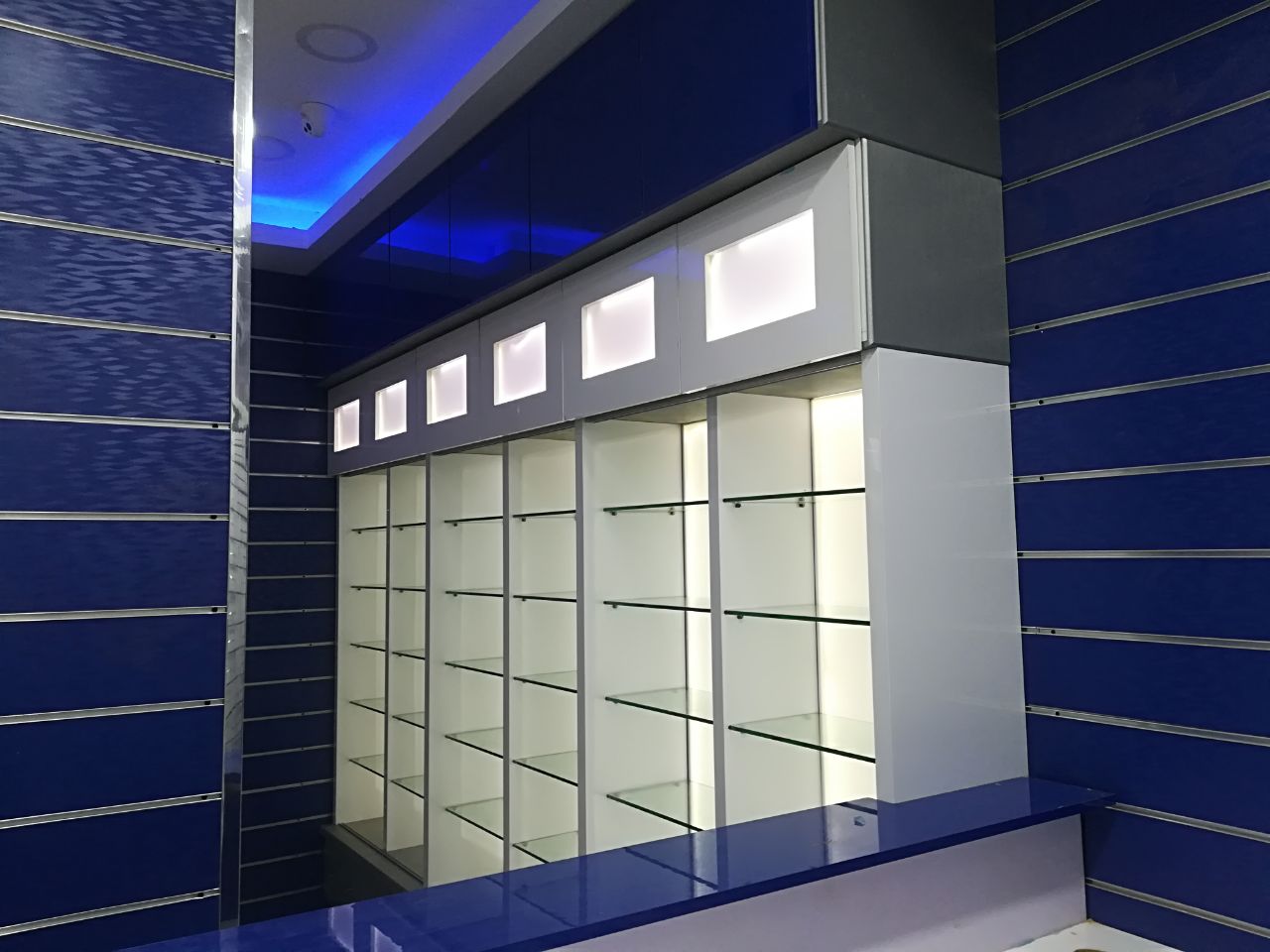 MB Group - تجهيز صيدليات ووحدات كوزماتكس