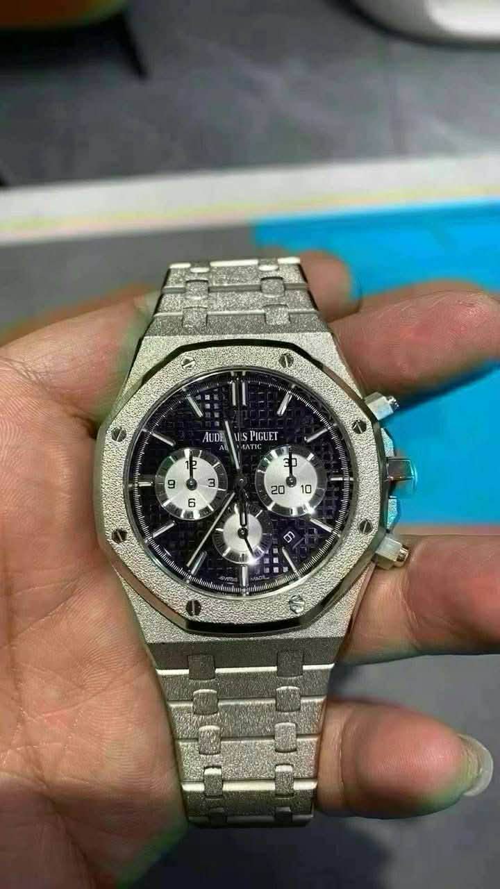 البيت السويسري لشراء الساعات الفاخره