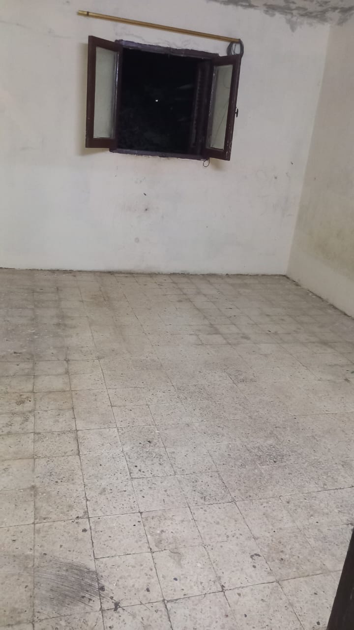 شقة للإيجار كاملة المرافق والعدادات
